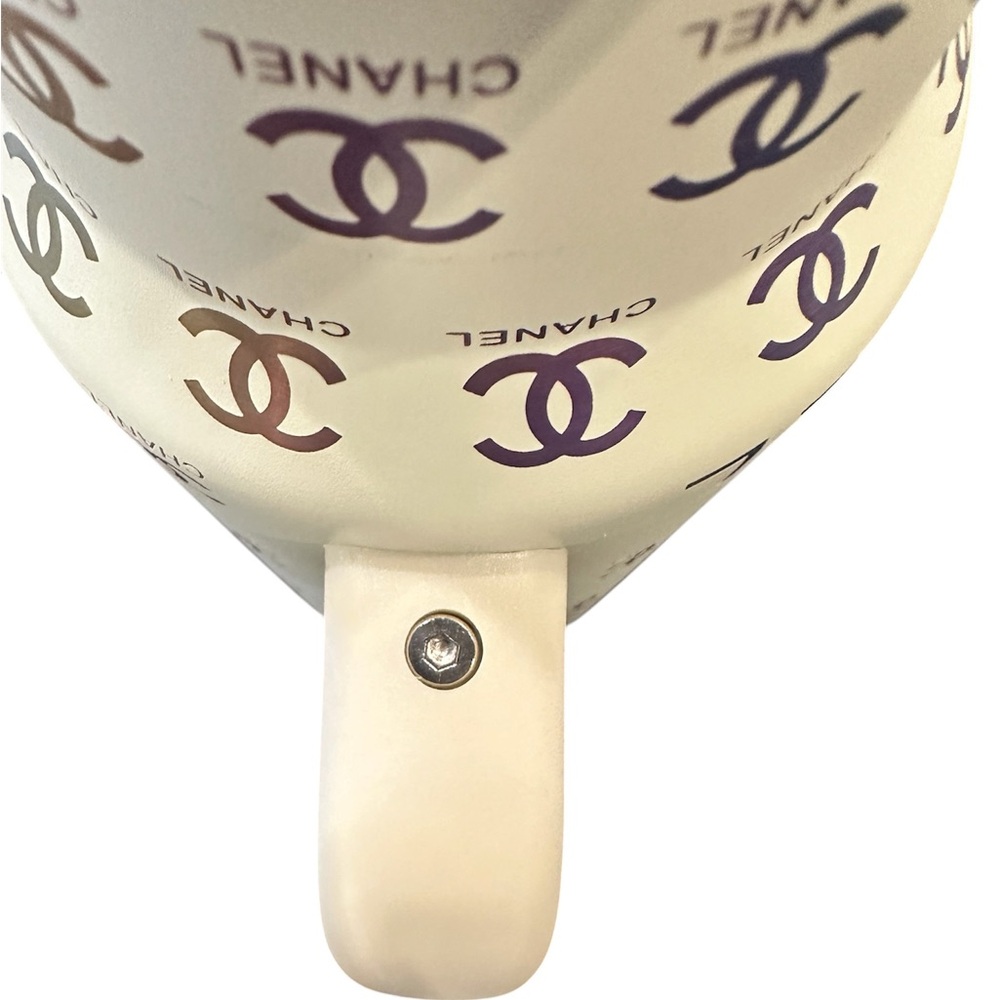 Stanley 40oz Cream Travel Tumbler with Metallic Rainbow Chanel Logos LiKe New - Picture 5 of 6